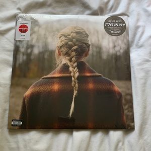 UNOPENED TAYLOR SWIFT EVERMORE RED VINYL